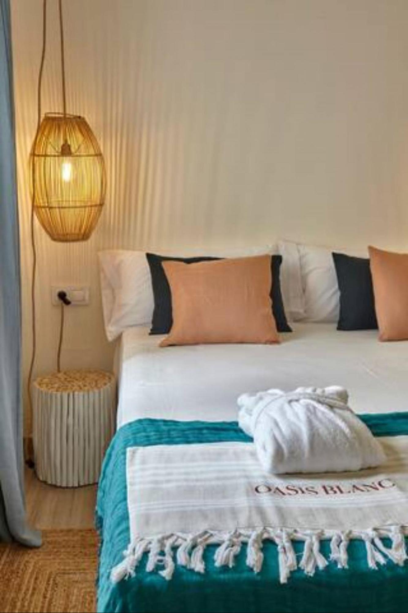 Arenal D'En Castell North Apartment Ес Меркадал Екстериор снимка