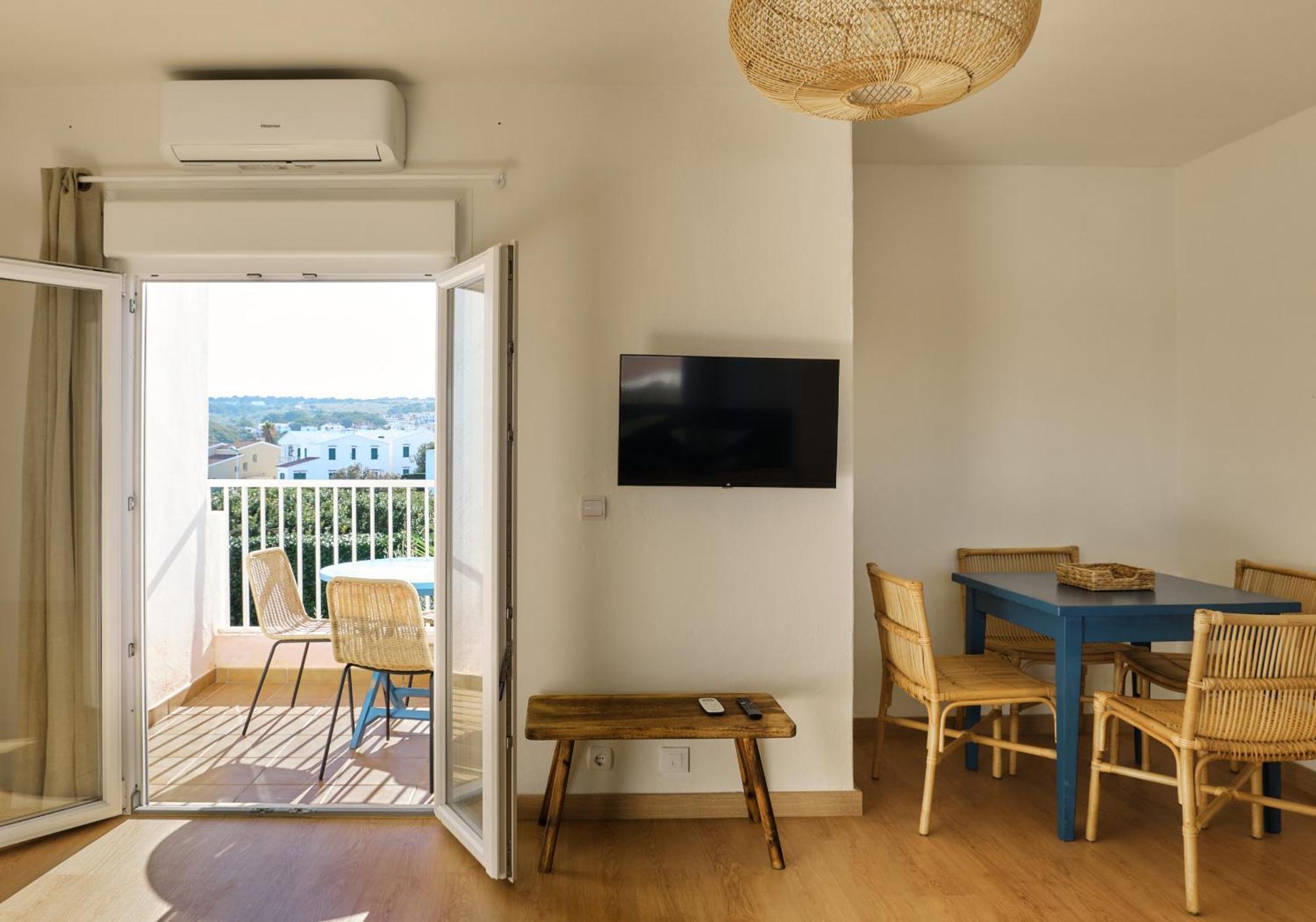 Arenal D'En Castell North Apartment Ес Меркадал Екстериор снимка