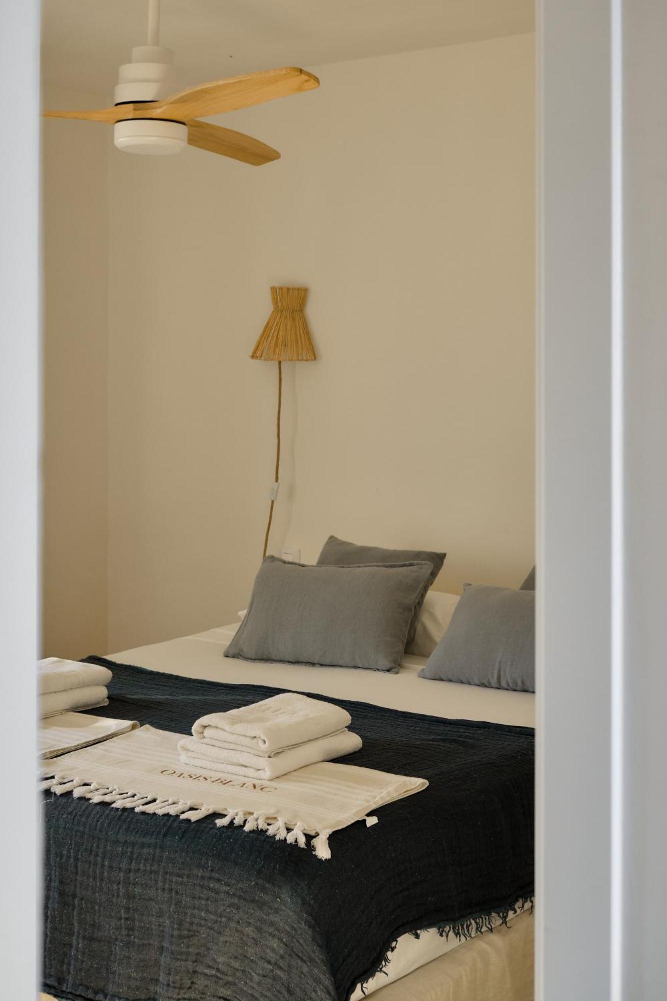 Arenal D'En Castell North Apartment Ес Меркадал Екстериор снимка
