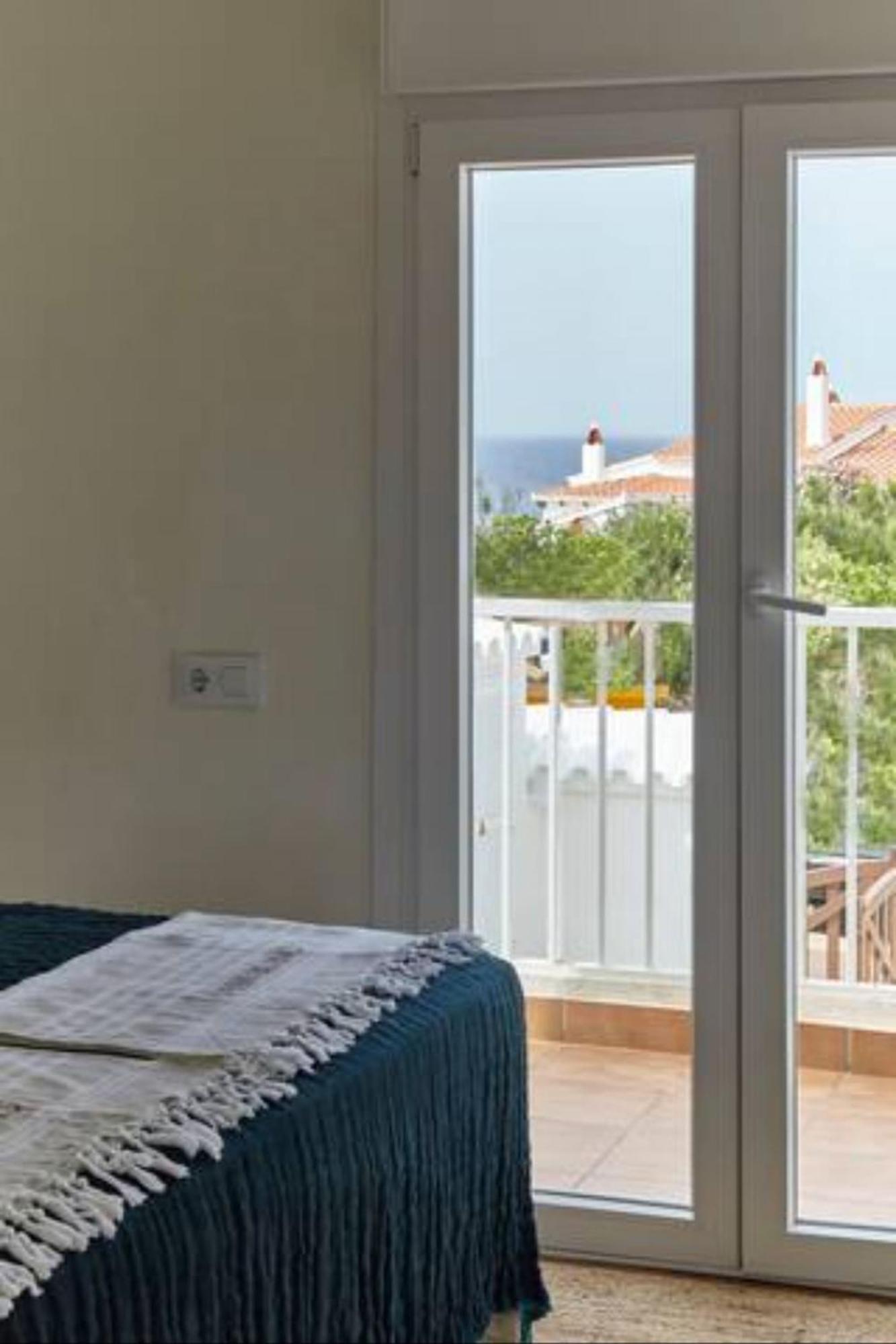 Arenal D'En Castell North Apartment Ес Меркадал Екстериор снимка
