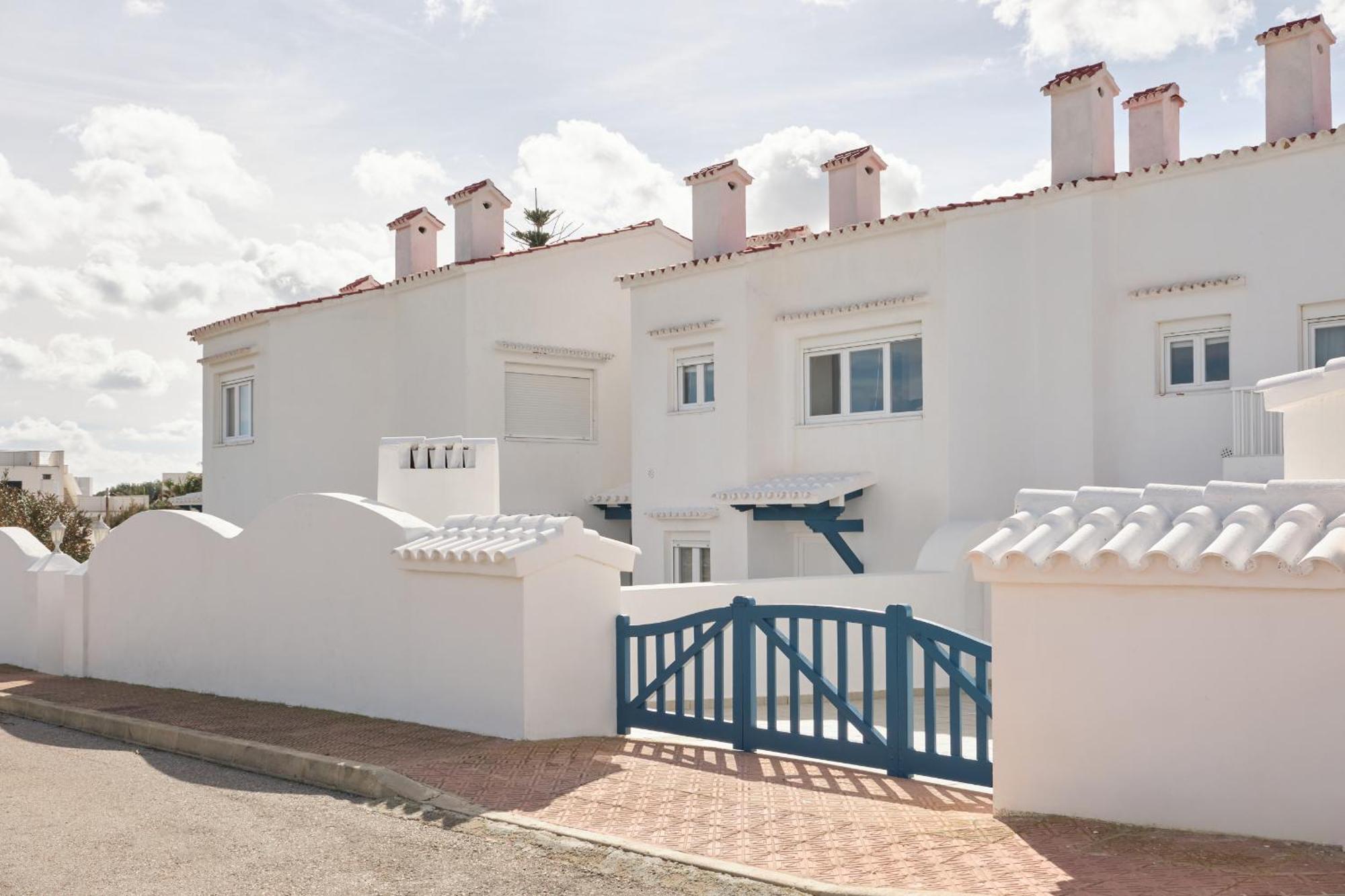 Arenal D'En Castell North Apartment Ес Меркадал Екстериор снимка