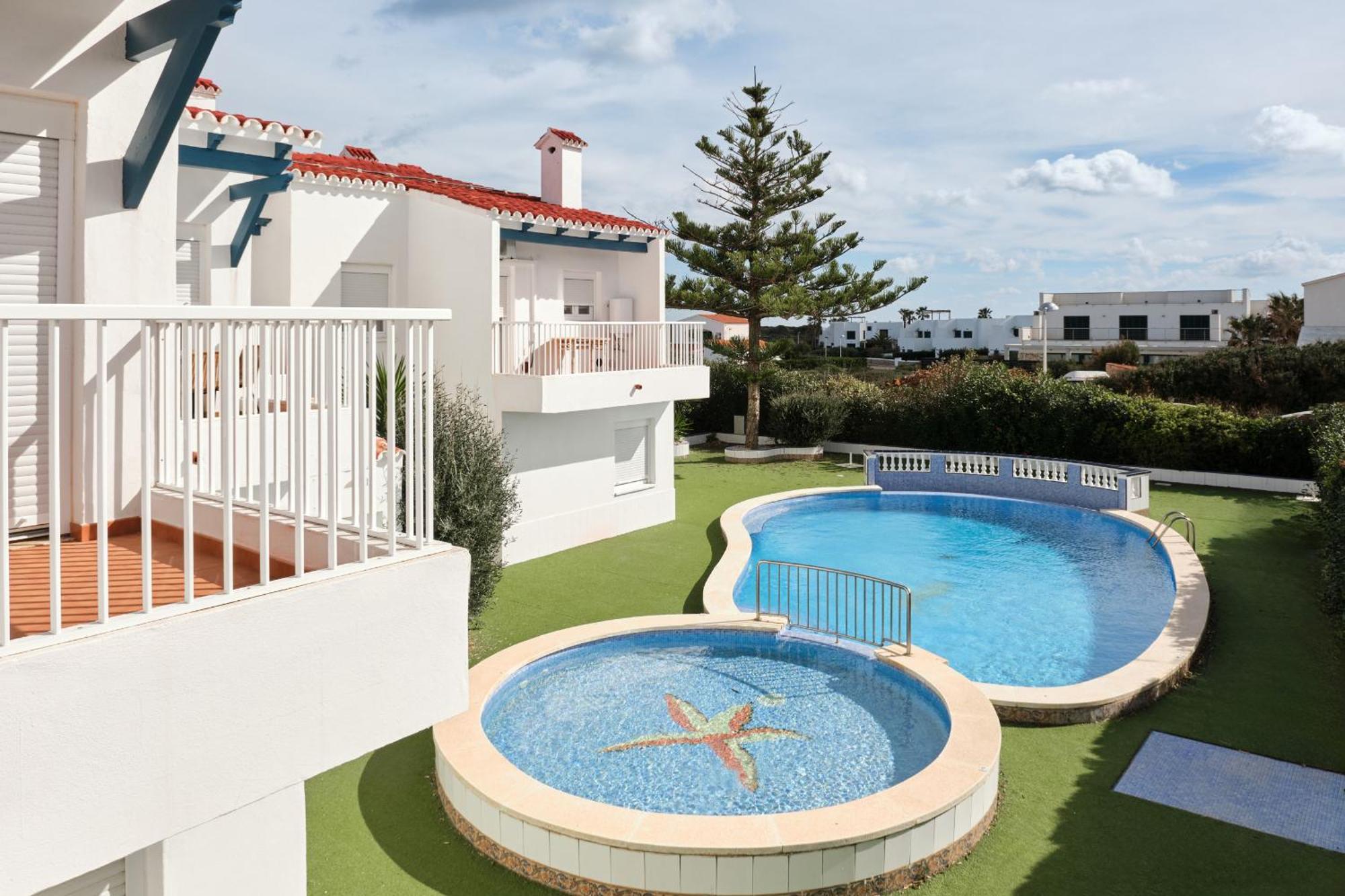 Arenal D'En Castell North Apartment Ес Меркадал Екстериор снимка